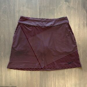 Nike Maroon Golf/Tennis Skirt